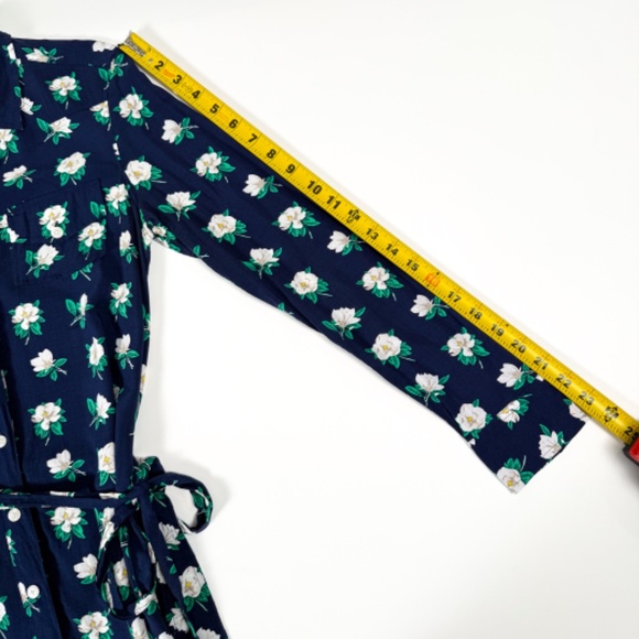 🌸 EUC Draper James Magnolia Long Sleeve Dress – Size 4 – Retail $100 🌼✨ - Picture 10 of 16